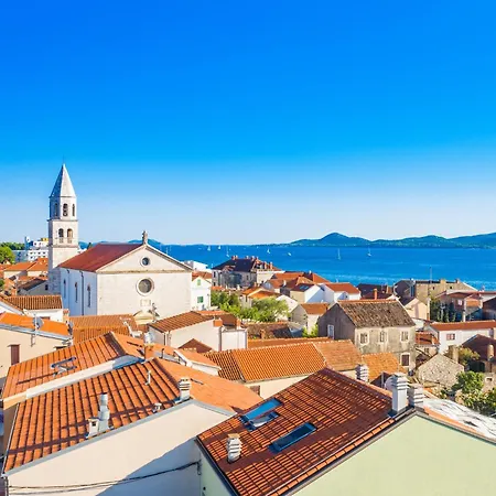 In Sv. Filip I Jakov 53897 سفيتي فيليب ياكوف